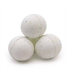 Aromatherapy Bath Bombs with Essential Oils for a Relaxing Experience