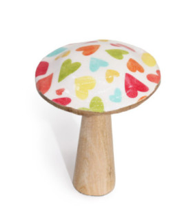 Champignon de taille moyenne avec cœurs pastel : Une présentation élégante et ludique