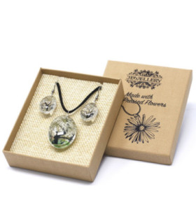 Unique Pressed Flowers Jewellery - Real Flowers in Glass