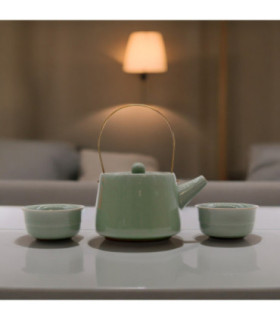 Exquisite Jade Green Tea Set: Teapot and Cups - Ceramic